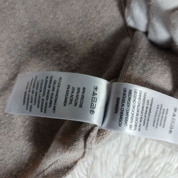 Hooded Cashmere Blend Sweater LOVE Logo by Rachel Zoe. Woman's Small. Earth Tone - Picture 5 of 9